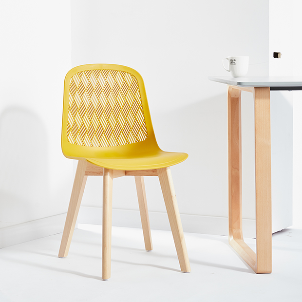 ROMBI CHAIR